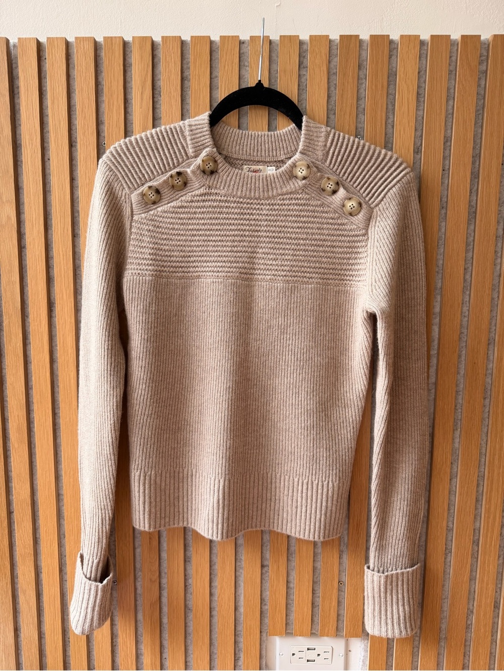 Faherty Cozy Button-Shoulder Crewneck Sweater - Cream - Cashmere Wool blend